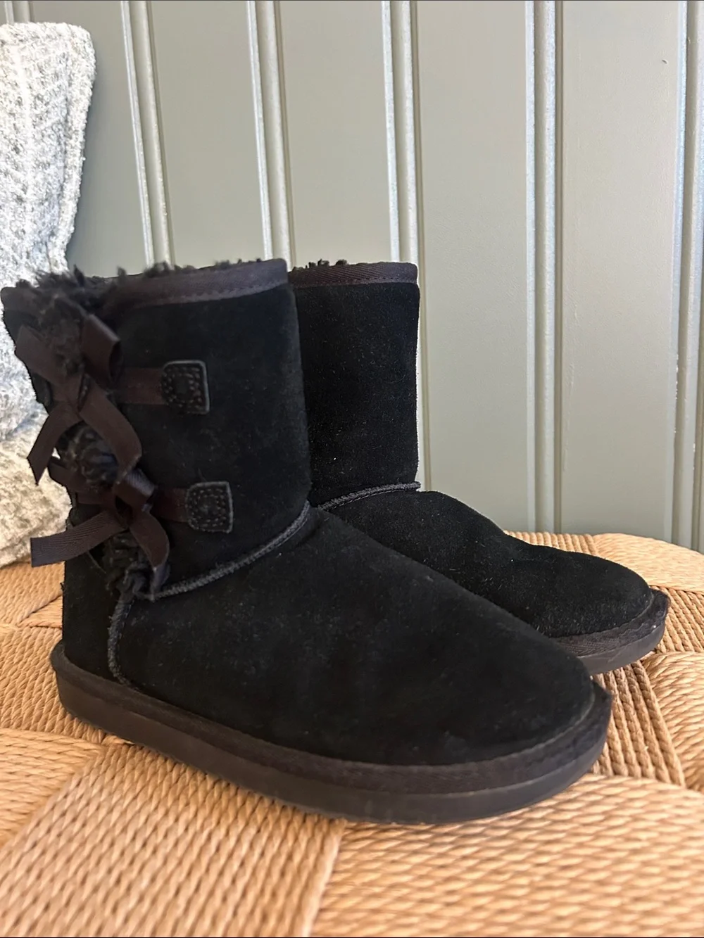 Child’s Size 1 Black Uggs